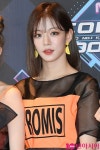 [TEN PHOTO] 프로미스나인 이채영 꽃사슴 눈망울