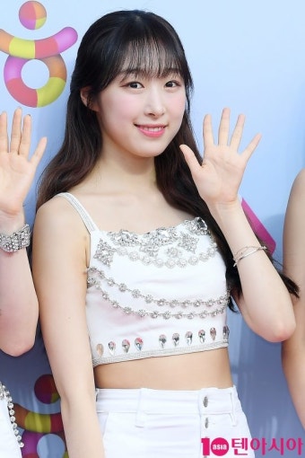 [TEN PHOTO] 우주소녀 수빈 '햇살 미모'