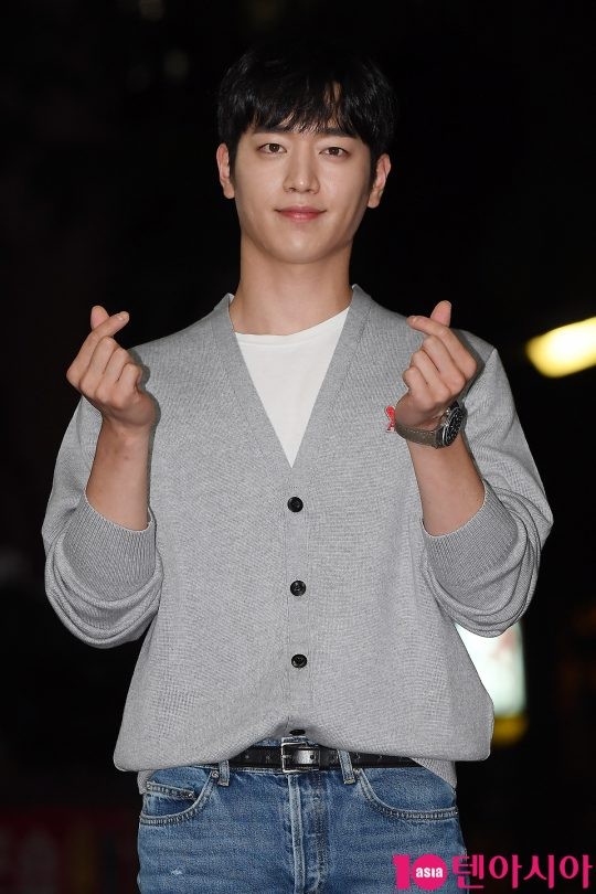 MBC 새 금토드라마 언더커버 하이스쿨, 서강준 주연 홍보 포스터 공개!