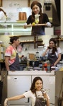 덕화다방 숙행X김나희, 미스 알바생으로 등장…흥 폭발 현장 공개