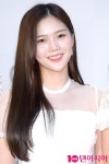 [TEN PHOTO]오마이걸 효정 행복을 주는 미소
