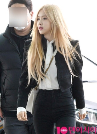 [TEN PHOTO]블랙핑크 로제 '바쁘다 바뻐'