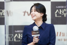 올해의 띵작…엄지원X박하선X장혜진X윤박이 보장하는 산후조리원[종합]