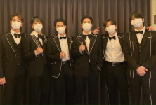 몬스타엑스 2021 청룡영화제 찢었다…유아인도 영상 촬영