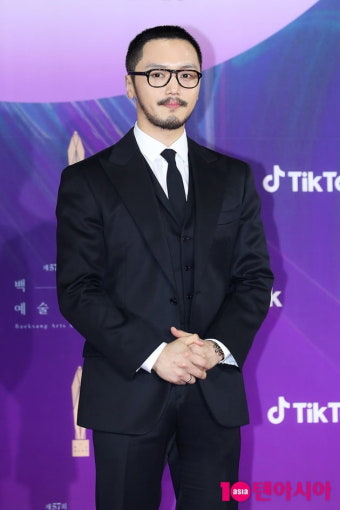 [TEN 포토] 변요한 '강렬한 턱수염' (백상예술대상)