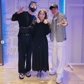 신지 응원온 코요태 멤버들…찐우정[TEN]