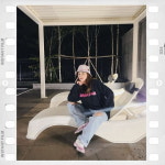 산다라박, 풀빌라에서 늦은 여름휴가...짧은 달콤한 휴식[TEN★]