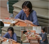 전혜진, 아들 바보 소환…곱지 않은 시선 속 인생 2막 도전 (엉클)