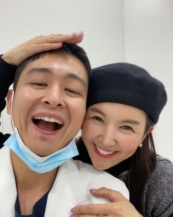 장영란, 의사 가운 입은 한창과 셀카 타임 