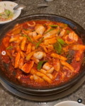 내 짝꿍 김성은♥정조국, 바빠도 딱 붙어 신사동 데이트…여전히 신혼 분위기 [TEN★]