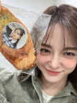 로코요정 가보자…김세정, 소속사 통큰 선물에 활짝 [TEN★]