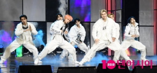 [TEN 포토] 엔하이픈 일곱소년들의 멋진무대
