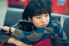 희도야 만나서 반가웠어! 김태리, 스물다섯 스물하나로 입증한 캐릭터 분석력+소화력