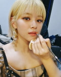 트와이스 정연, 불안 장애 딛고 건강한 근황…V라인 미모 돋보여[TEN★]