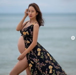 치과 의사♥ 전혜빈, 출산 코 앞인데…역대급 만삭 사진 공개 [TEN★]
