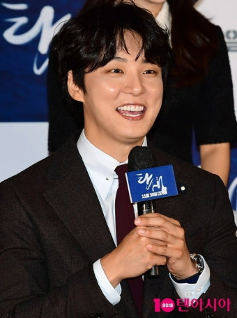 '탄생' 윤시윤 