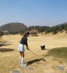 김빈우, 눈밑 지방 재배치 후 근황…라운딩날 제대로 말아 먹었네