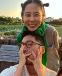 마이큐, ♥김나영과 이 정도면 가족사진…제주살이 근황 공개