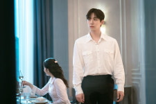 이준호, 퍼스트로얄 호텔 막내딸과 혼담 이야기 오가(킹더랜드)