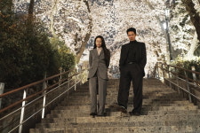 한효주♥조인성, 스킨십 없어도 설레네…만개한 벚꽃 아래 심야 데이트(무빙)