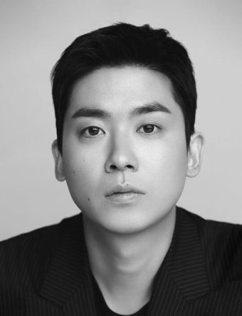 조현철, 넷플릭스 '애마' 캐스팅 확정...꿈 많고 겁 많은 신인감독 役 변신