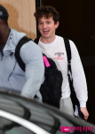 [단독]찰리 푸스(Charlie Puth), 해맑은 미소로 한국 입국...K 떼창 기대하며[TEN포토+]