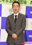 과거 세탁 김제동, 3년만 복귀 힘 못쓰네…철 지난 어르신 콘셉트 안 먹히는 이유 [TEN피플]
