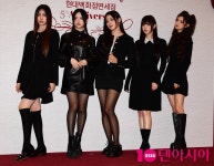 기업 행사만 가는 뉴진스·베일 안 벗는 베이비몬스터…선택적 신비주의[TEN스타필드]