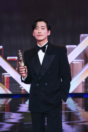 남궁민·'연인' 들러리 된 'MBC 연기대상', 차은우→임수향 대거 '불참'에 조촐해진 파티 [TEN초점]