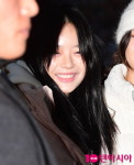 [TEN포토]뉴진스 하니 따뜻한 애교미소