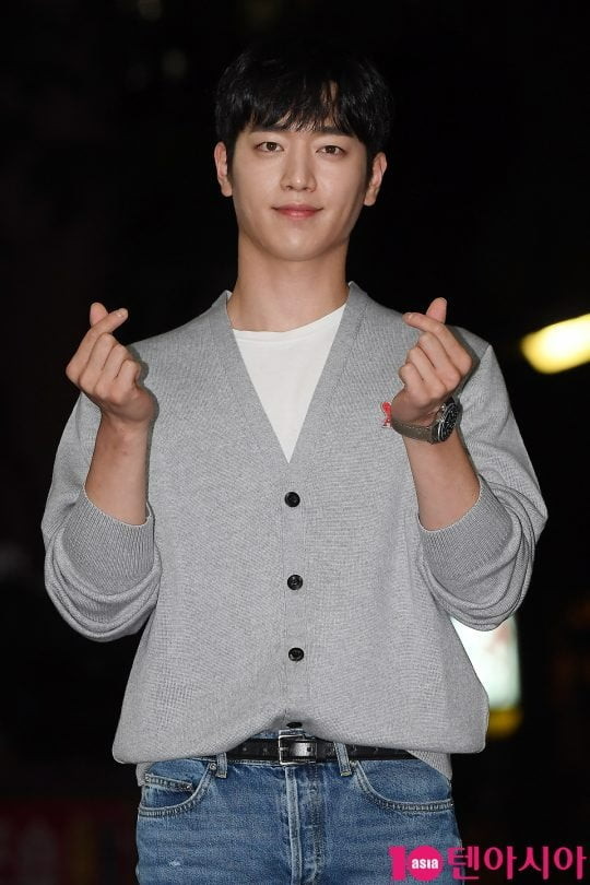 서강준 주연 MBC 드라마 언더커버 하이스쿨 첫 방송부터 시청률 1위 기록!