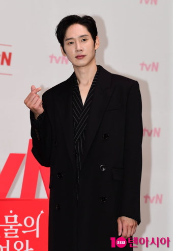 [TEN포토]박성훈 '눈물의 여왕 사랑합니다'