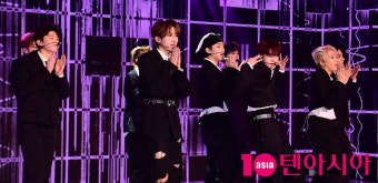[TEN포토]싸이커스 '에너지 넘치는 무대'
