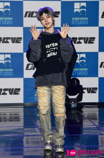 [TEN포토]엔카이브 엔 '반가워요'
