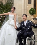 '배변 축사' 논란 종결…송지은, 박위에 