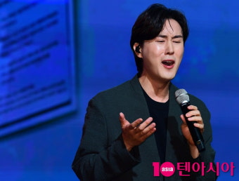 '현역가왕2' 두 번째 공정성 논란 그림자…피처링 女가수 등장에 또 호사다마[TEN스타필드]