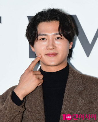 '日모델과 열애설' 오상욱, 결국 고삐 풀렸다…따는 족족 입에 넣어 ('핸썸가이즈')