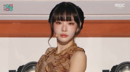 30세 청하, 스트레스 해소되는 美친 얼굴…박재범 손 잘 잡았네