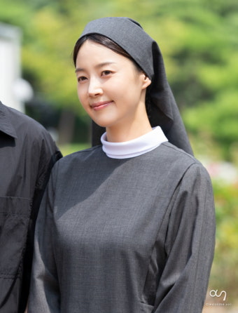 박형식 누나, 알고보니 수녀였다…미모와 인성도 똑 닮은 남매 ('보물섬')