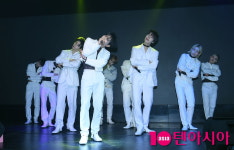 쓰리웨이, 박력 넘치는 무대[TEN포토]