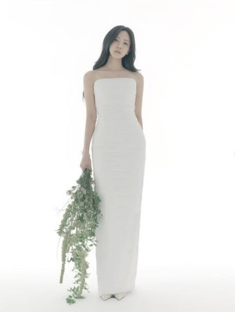 '35세' 티아라 효민 결혼한다…'비연예인' 남편 듬직한 외모 공개