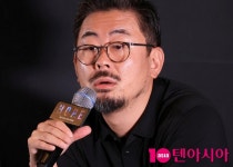 나홍진 액션 장면 한 프레임에 사운드 1700개…SF 제작 고충 토로 (호프)[인터뷰②]