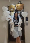오윤아, 재혼 발표 4일 만…파격 캐주얼 웨딩룩 입고 새신부 미소 '활짝'