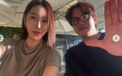[공식] 열애설도 없었는데 임신부터…'미스코리아' 정유성서진용, 혼전임신→득녀 깜짝 발표