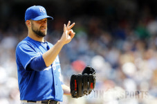 알렉스 로드리게스에게 통산 500호 홈런을 내줬던 카일 데이비스