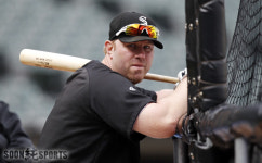 아담 던, 멋지게 찍어주세요!