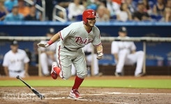 갈비스, 시즌 첫 안타 신고합니다