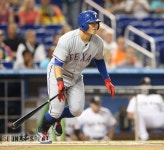 [포토] 첫 타석부터 안타 추신수, 기분 좋은 출발