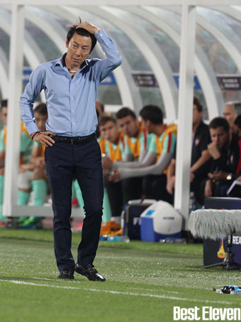 [U-20 B11포토] 신태용 감독, '16강에서 끝인가'