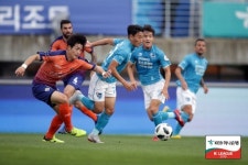 강원·포항 1-1, 올 시즌 3G 모두 무승부